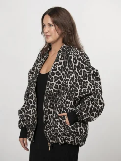 Discount Le Marais Bomber Oscar Leopard