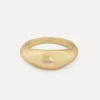 Shop Les Soeurs Ring Gioia Hammered Dome Gold