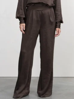 Sale Les Soeurs Satijn Rechte Broek Adele Dark Brown