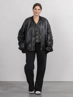 Shop Le Marais Vegan Leren Bomber Noa Black