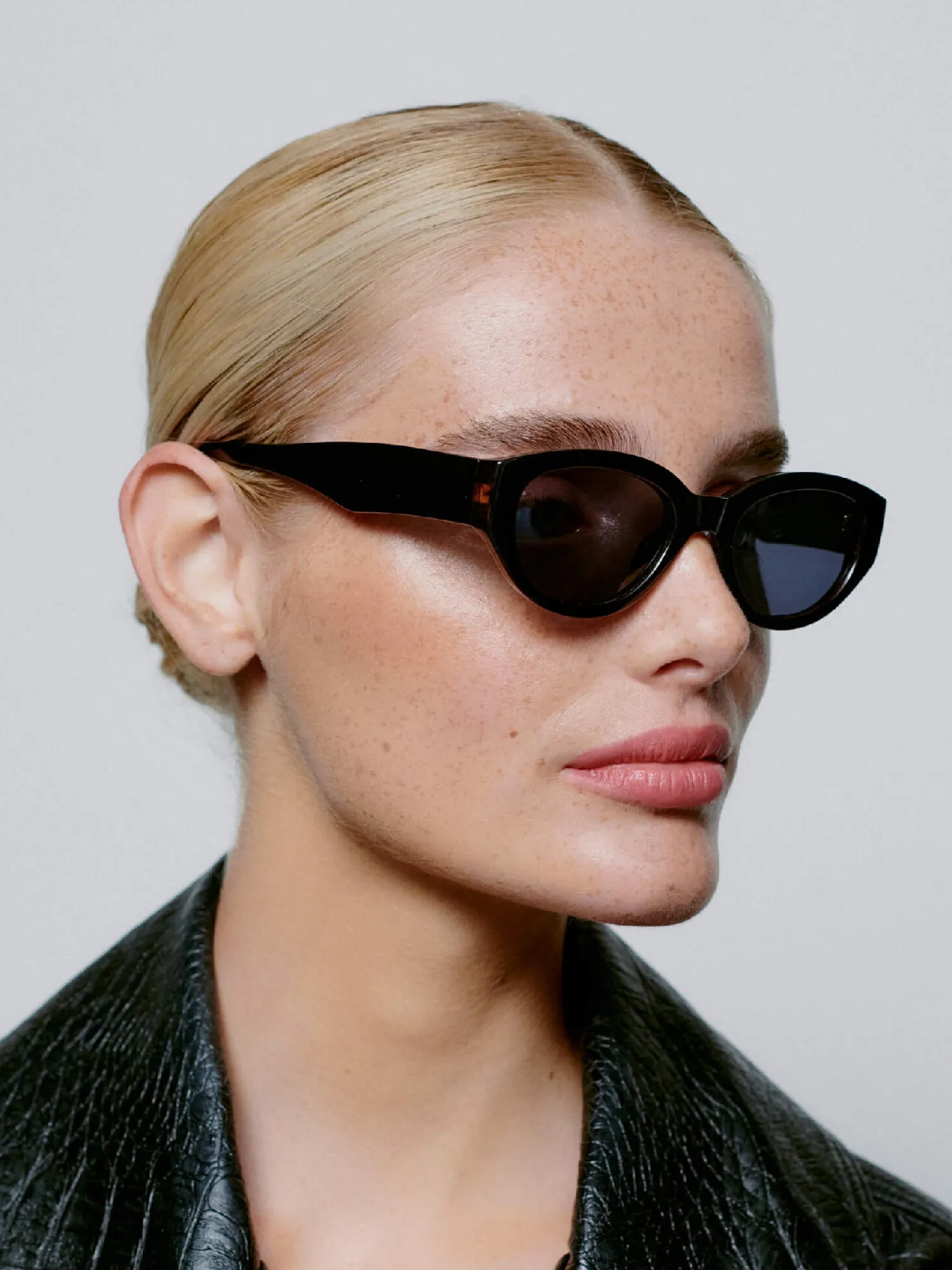Cheap A.Kjaerbede Zonnebril Winnie Black